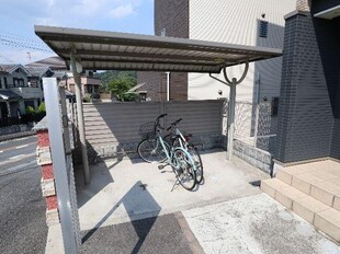 生駒駅 バス12分  南田原下車：停歩5分 3階の物件外観写真